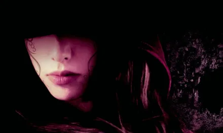 La Factoría de Ideas presenta «La Casa de la Noche»