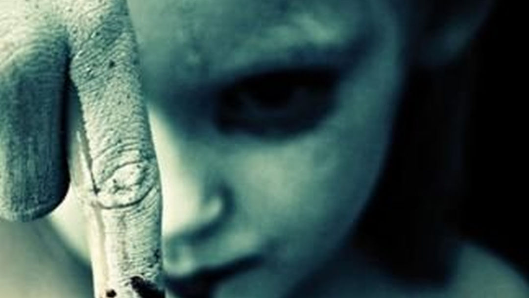Grupo Ajec presenta «Piel de Fantasma»