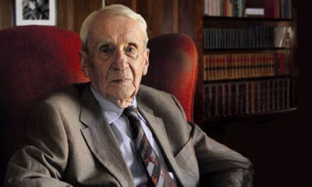 Muere Christopher Tolkien, guardián del legado de su padre