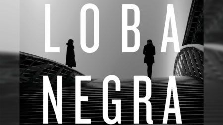 “Loba Negra” (Juan Gómez Jurado, Ediciones B) “Loba Negra” (Juan Gómez Jurado, Ediciones B, 2019)