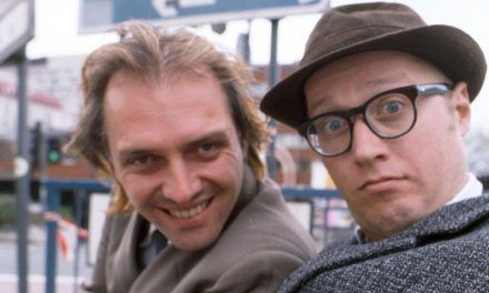 «Bottom» (Adrian Edmonson y Rik Mayall, 1991-1995)