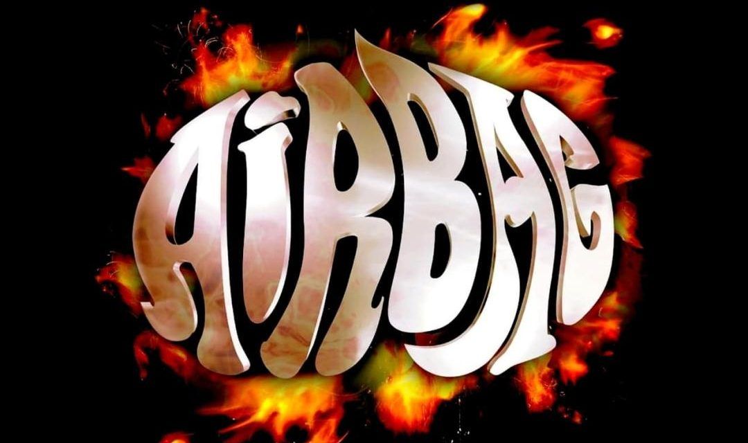 «Airbag» (Juanma Bajo Ulloa, 1997)
