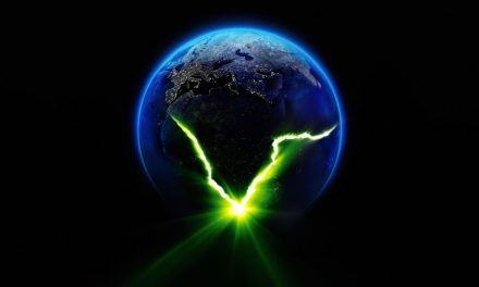 «Alien: Planeta Tierra»